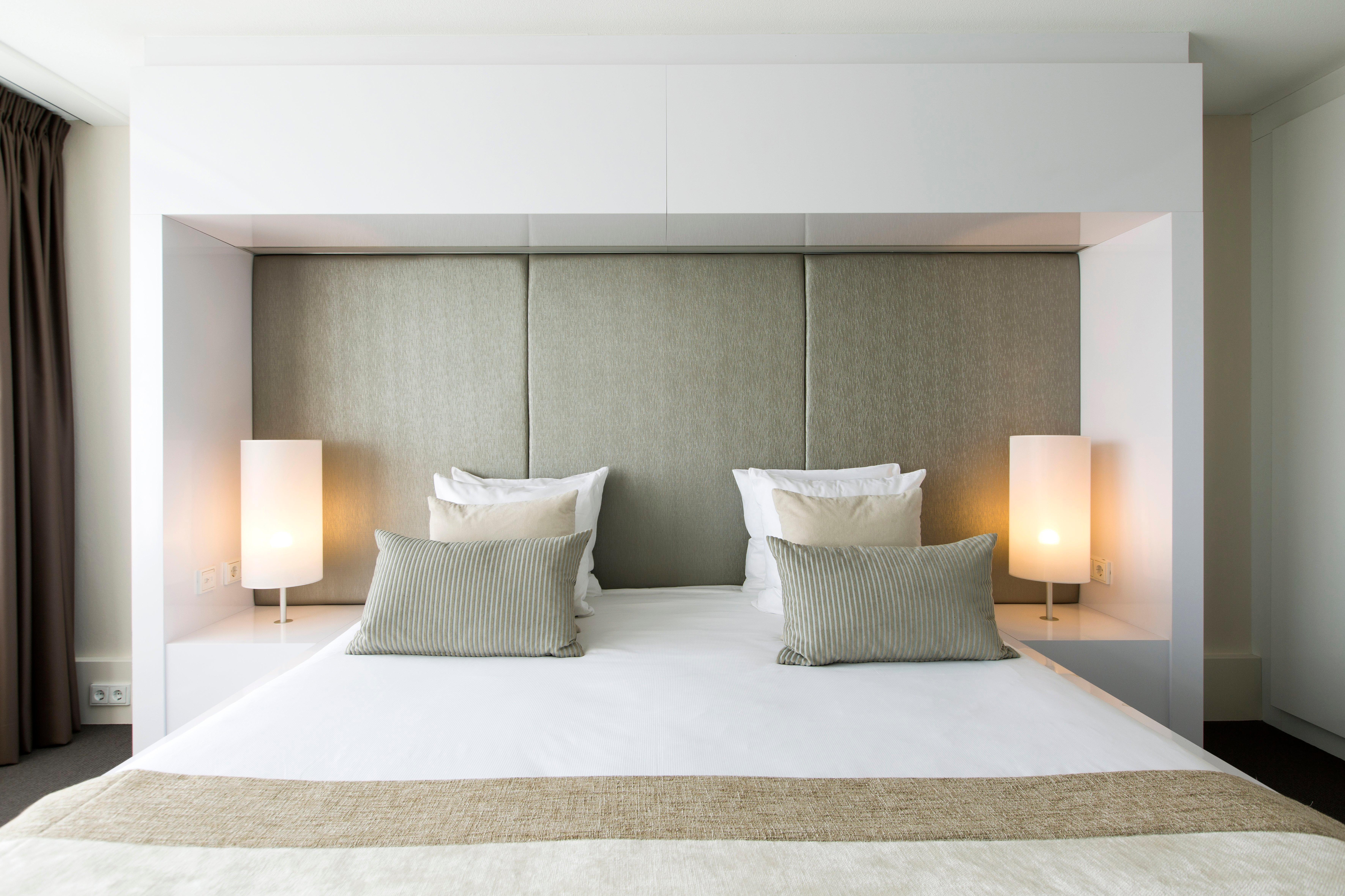 Holiday Inn Eindhoven Centre By Ihg Exterior foto