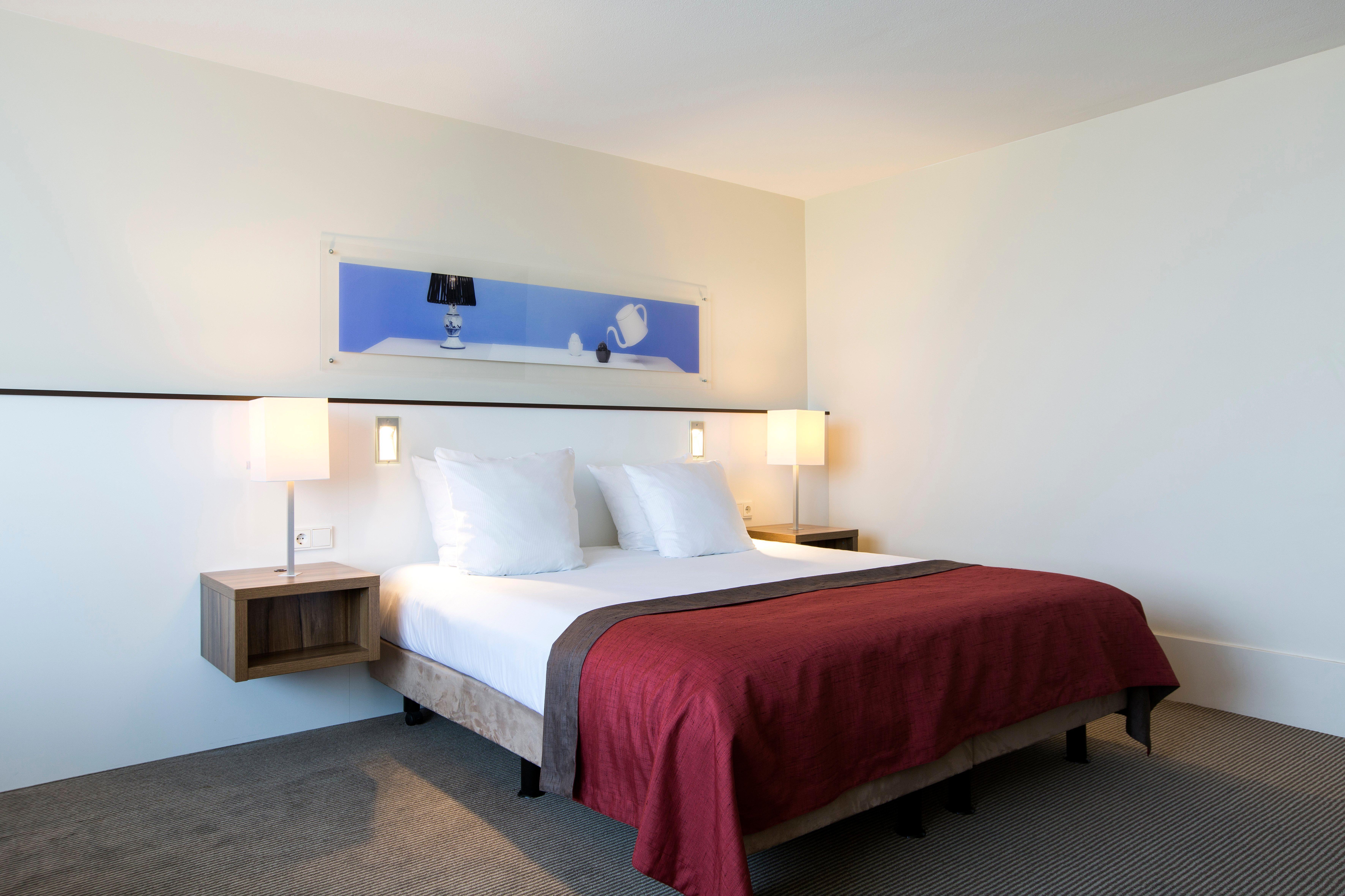Holiday Inn Eindhoven Centre By Ihg Exterior foto