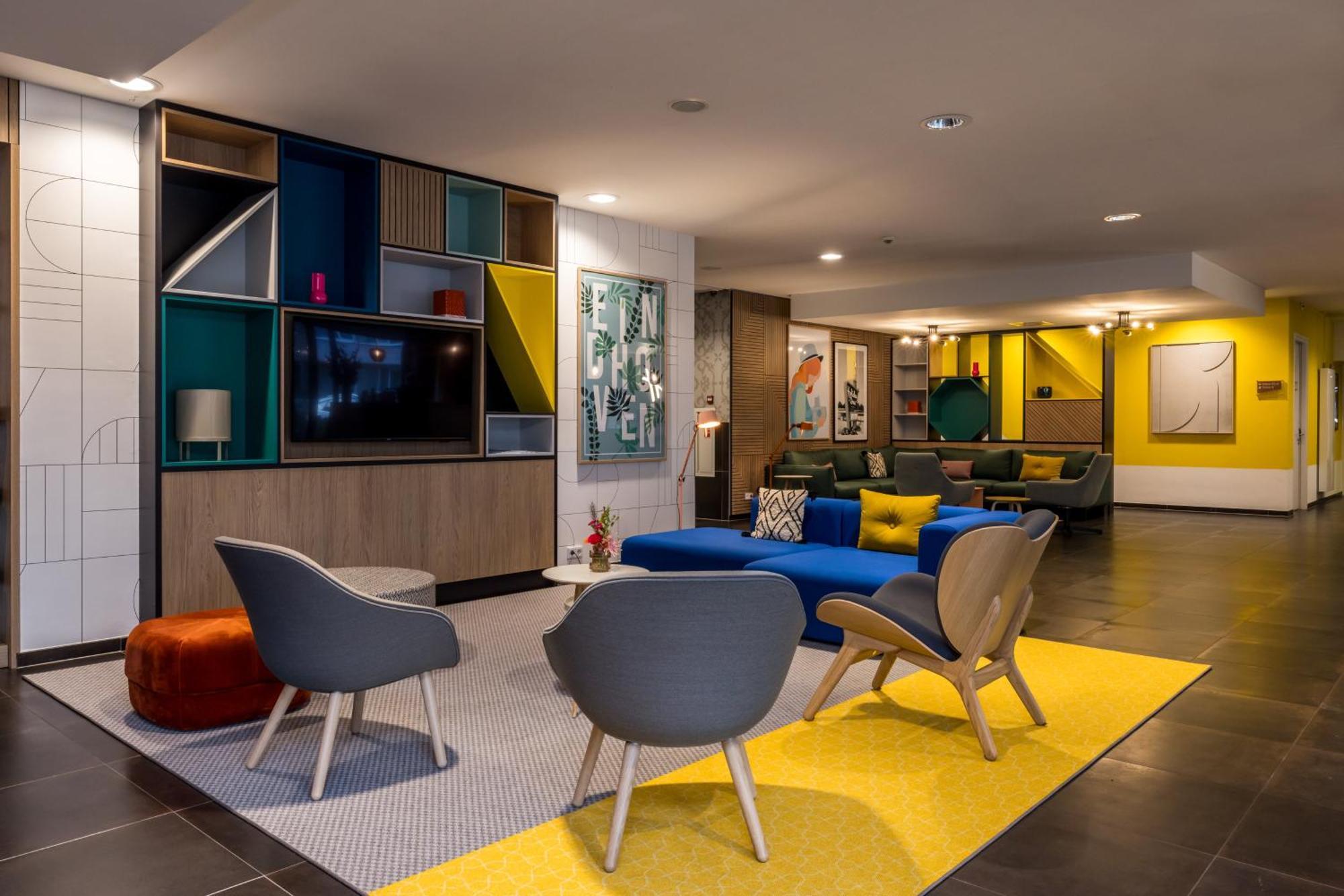 Holiday Inn Eindhoven Centre By Ihg Exterior foto